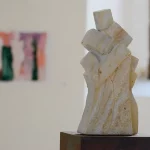 Vertrauen, Sandstein, 2021, 40 cm